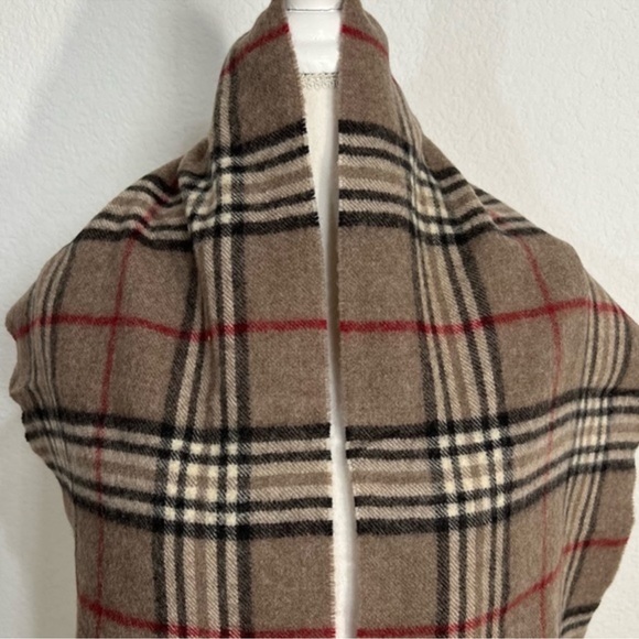 Wool Scarf Traditional Plaid Neutral Colors Made in Germany Twisted Tassels - Picture 5 of 10